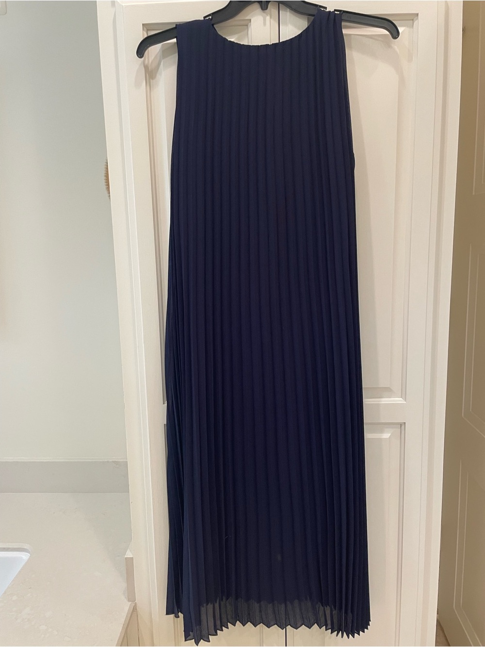 J.McLaughlin Accordion Pleated Bowen Midi Dress - Picture 6 of 10
